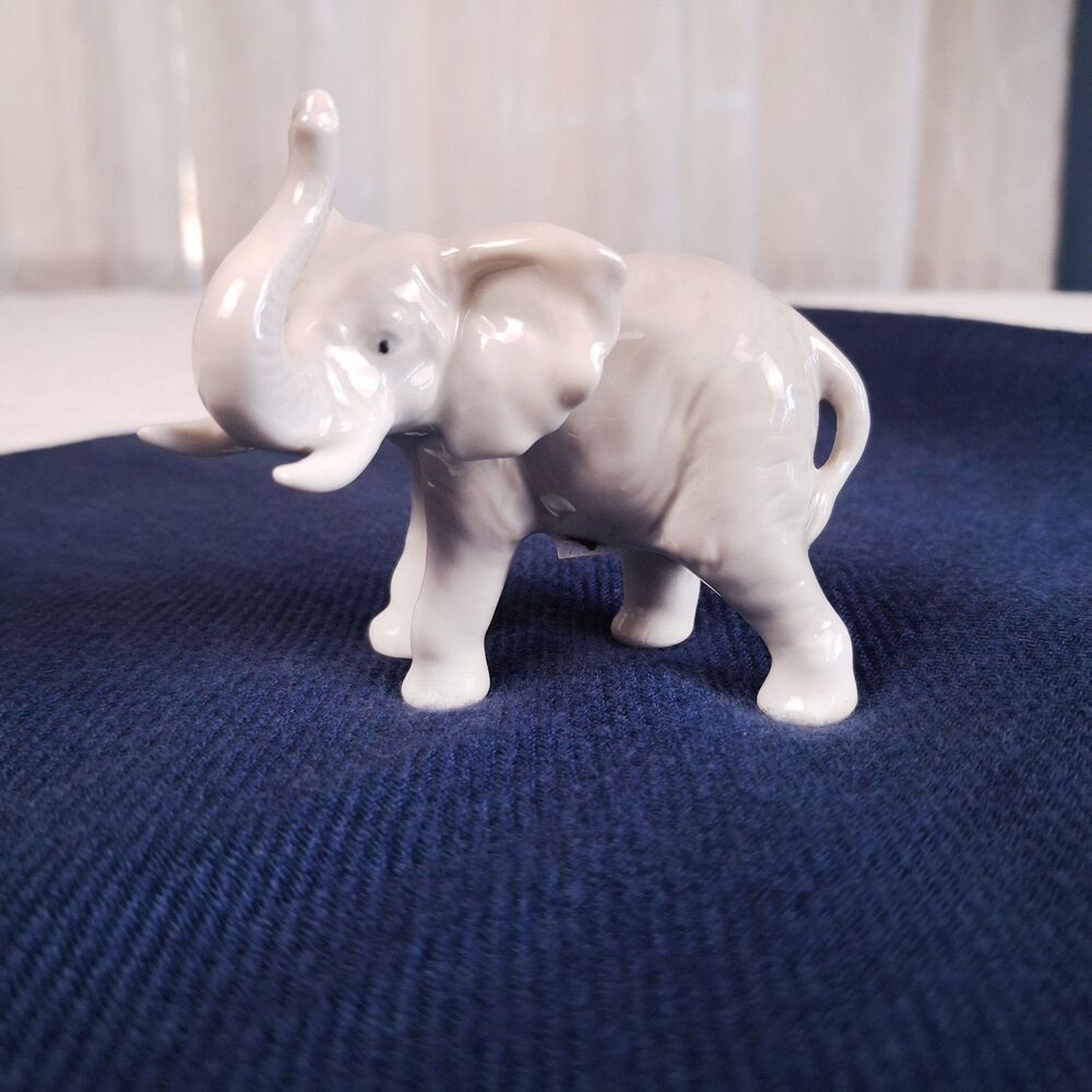 Otagiri Vintage Porcelain Elephant Figurine Pristine Raised Trunk 3" Wide